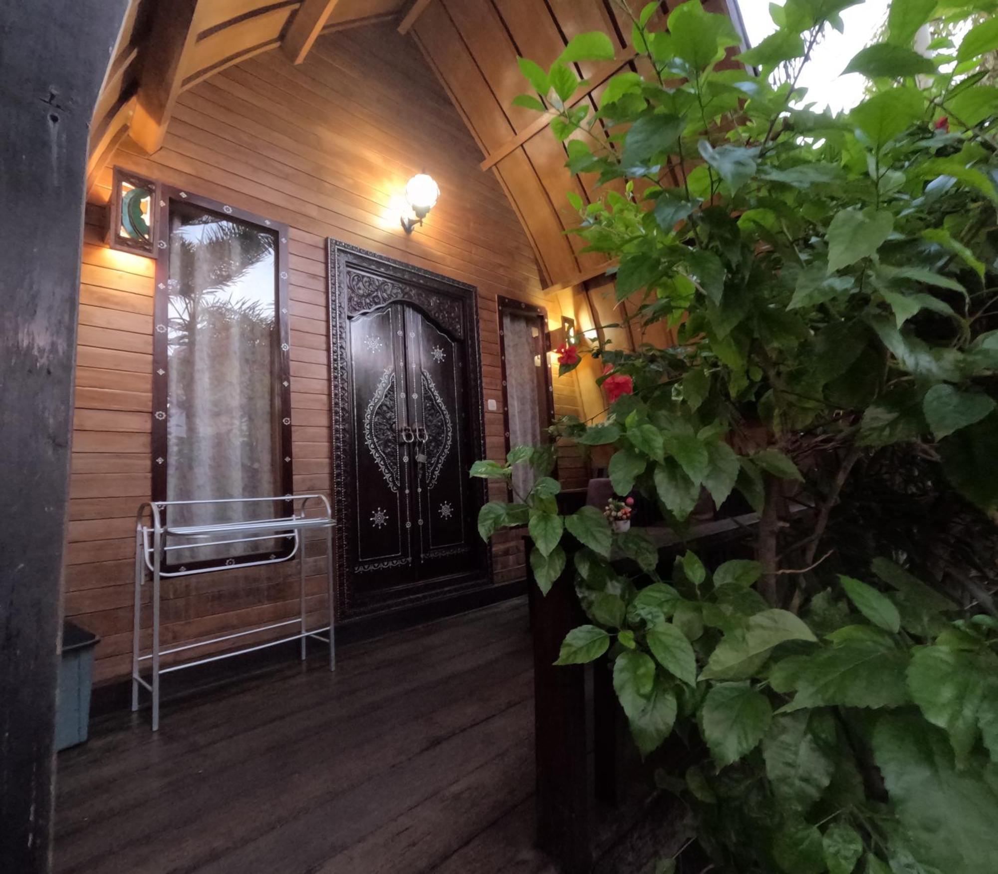 Banana Leaf Bungalow Gili Trawangan Eksteriør billede